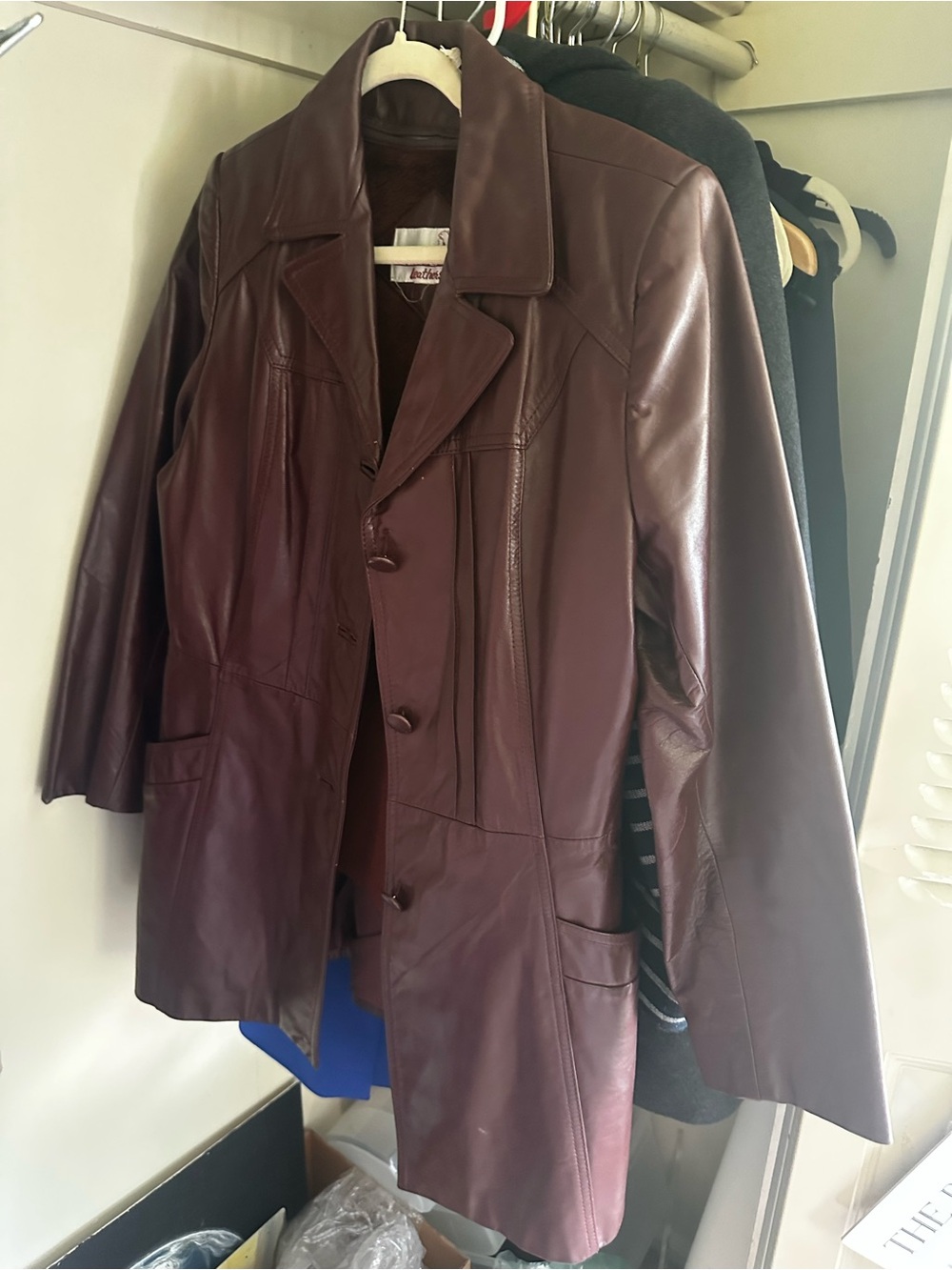 Vintage leather coat (size 4/6)